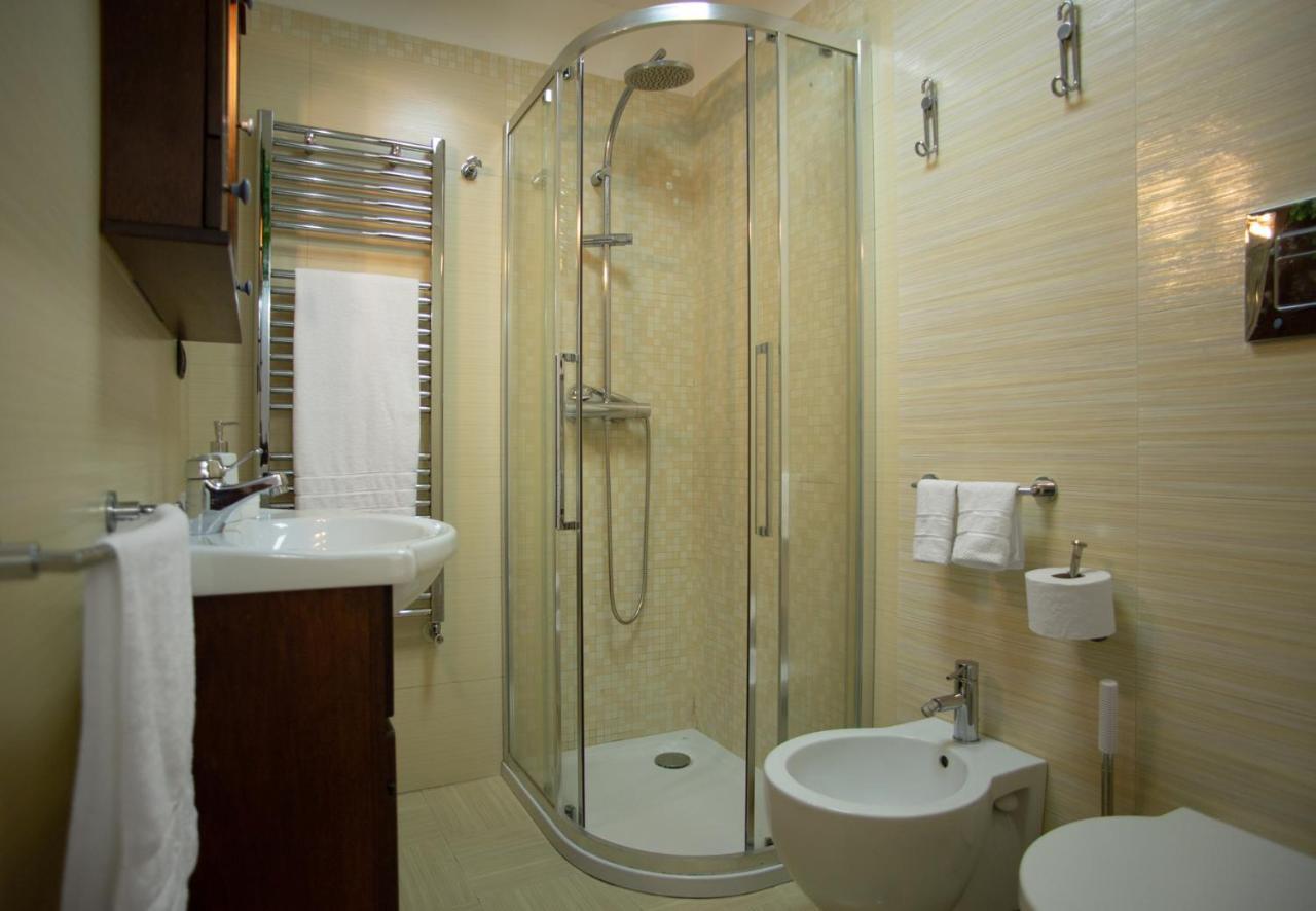Casa Colombo - The Fab Stay Brindisi Extérieur photo