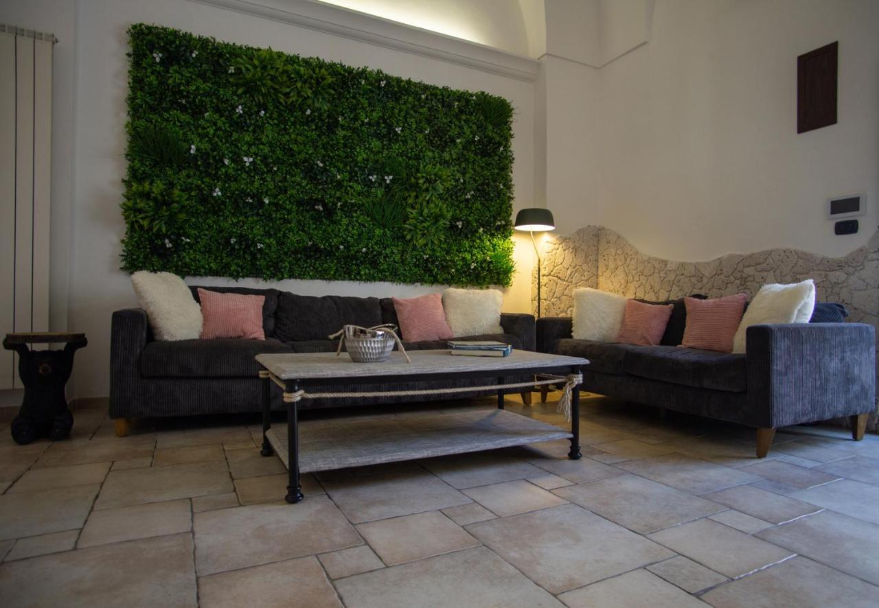 Casa Colombo - The Fab Stay Brindisi Extérieur photo