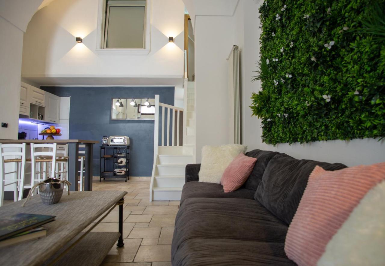 Casa Colombo - The Fab Stay Brindisi Extérieur photo